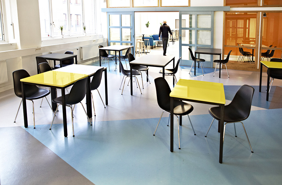 廣西醫(yī)科大學辦公家具配套工程案例