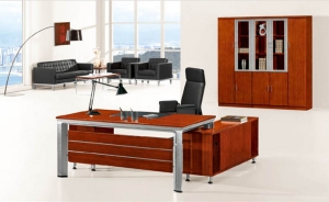 實木中班臺要買就要買好，朗哥告訴你怎么買？