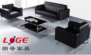 辨別真皮辦公家具真?zhèn)涡鑿哪男┓矫孢M行呢？